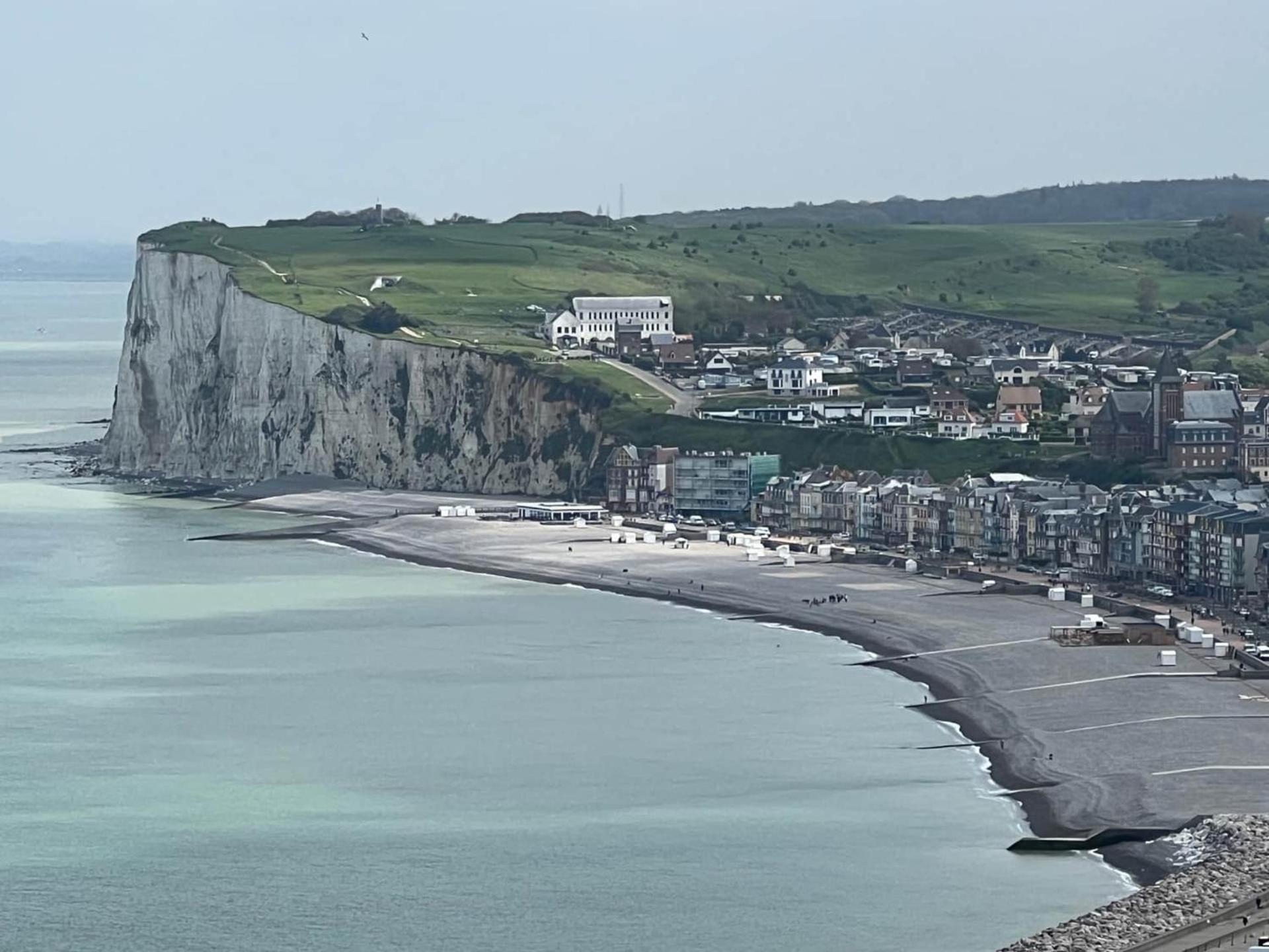 Appartement La Vue Mers Avec Vue Panoramique Et Balcon, 100 M Plage, Velos Fournis Location Capriciosa, Petit Dejeuner En Option Εξωτερικό φωτογραφία